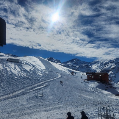 Excursión de Día a la Nieve: Vive la Cordillera de los Andes